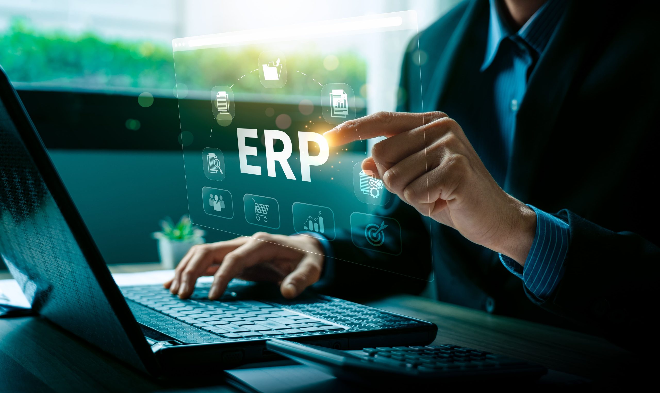 ERP活用事例8選！ERPの基本的な活用方法と合わせて解説